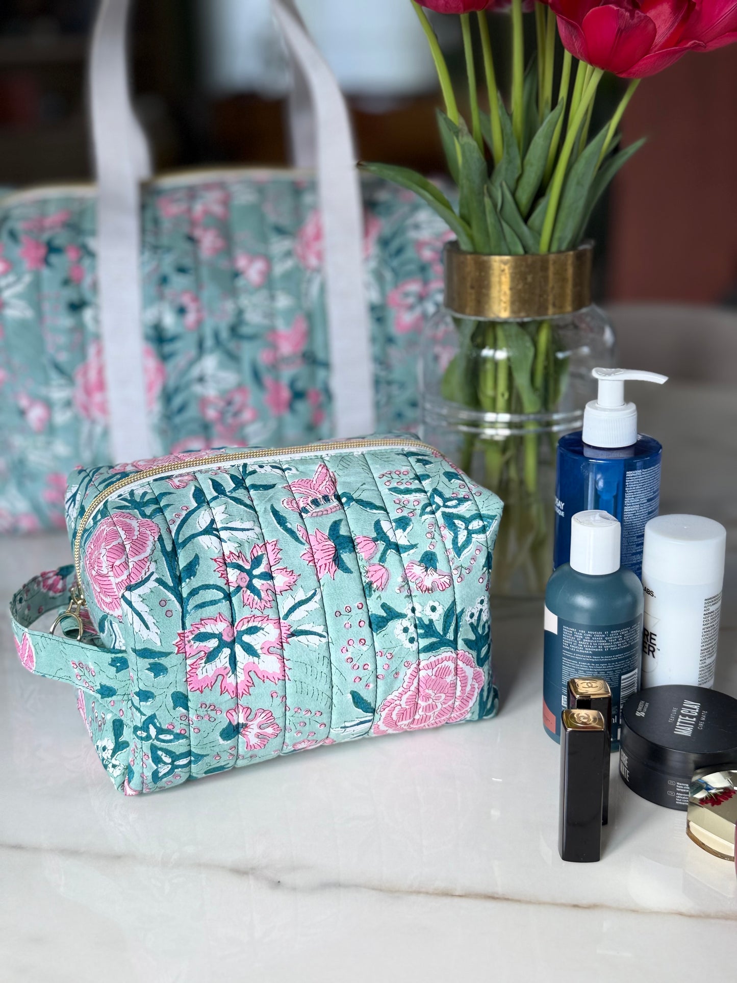Trousse de toilette fleurie en coton blockprint – Fait main en France