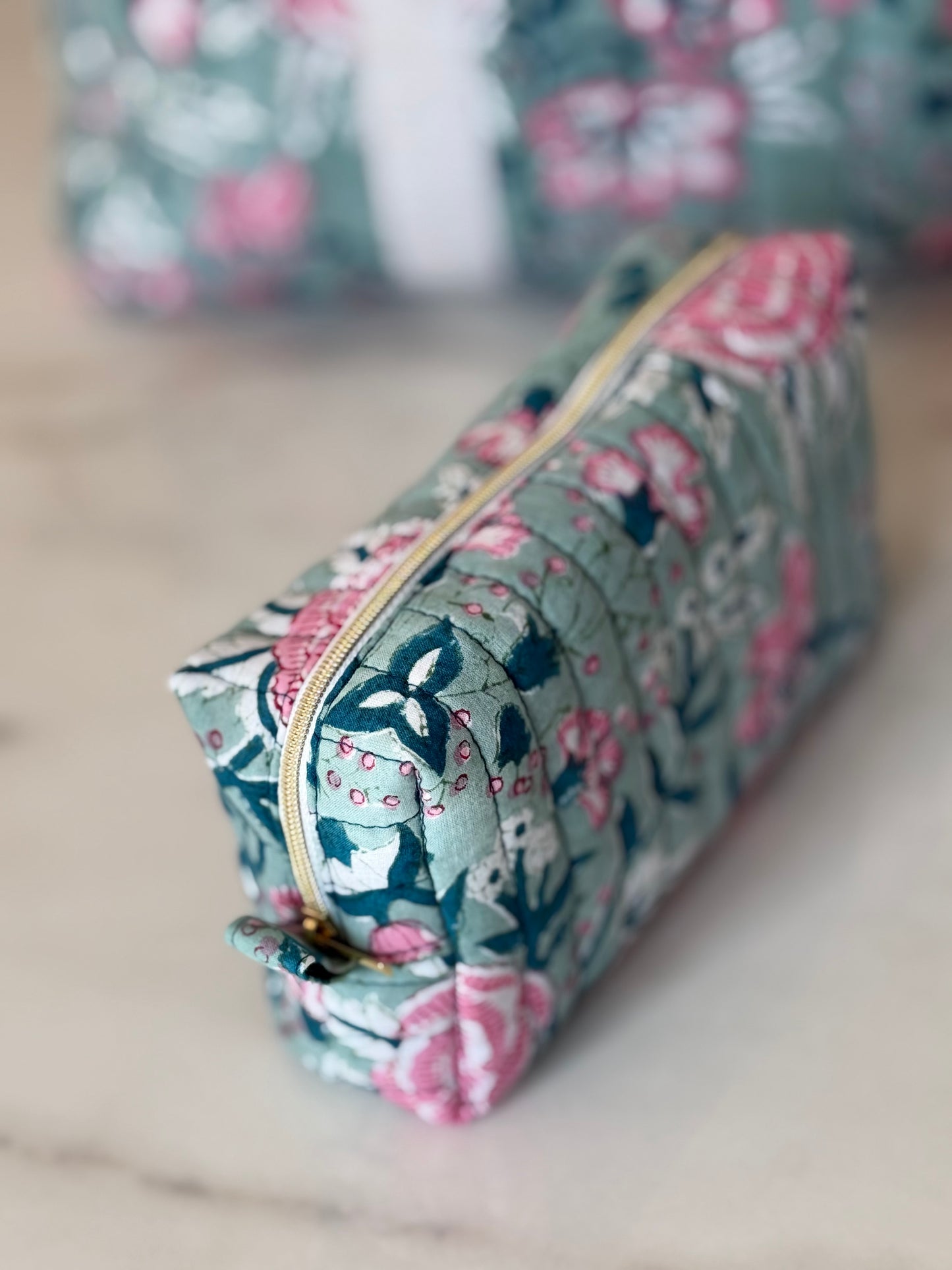 Trousse Maquillage Matelassée - Roses d'Avril