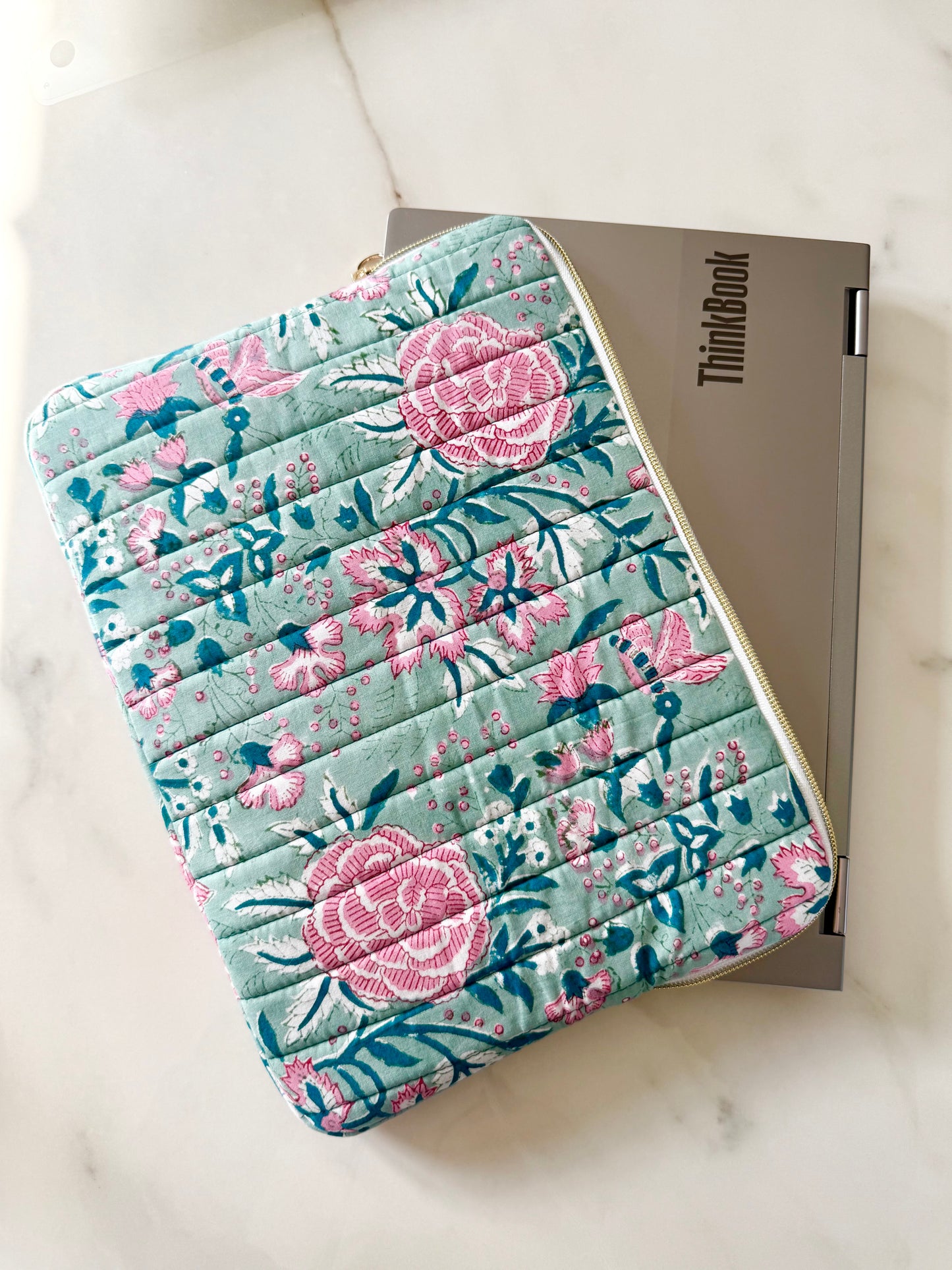 Housse ordinateur  - Collection Roses d'Avril