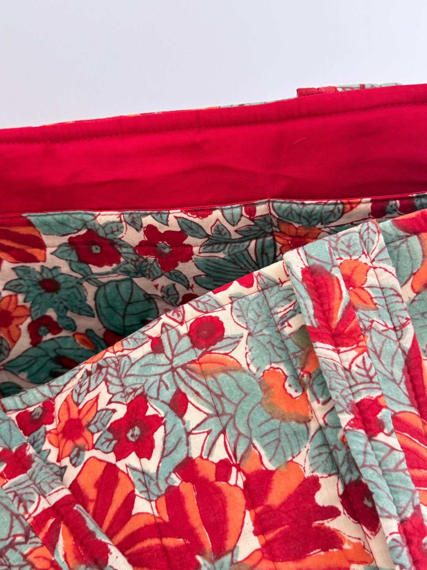 Grand sac cabas matelassé – Poppy