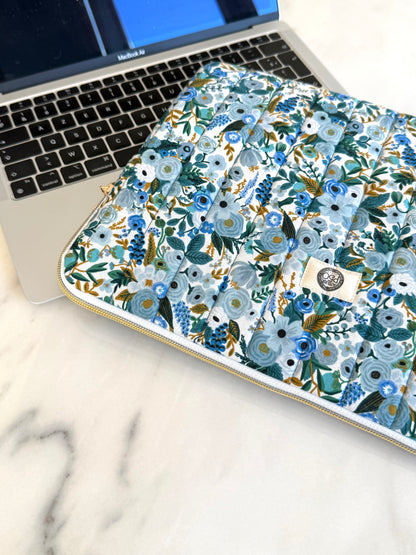 Housse ordinateur 13" - Fleur bleue